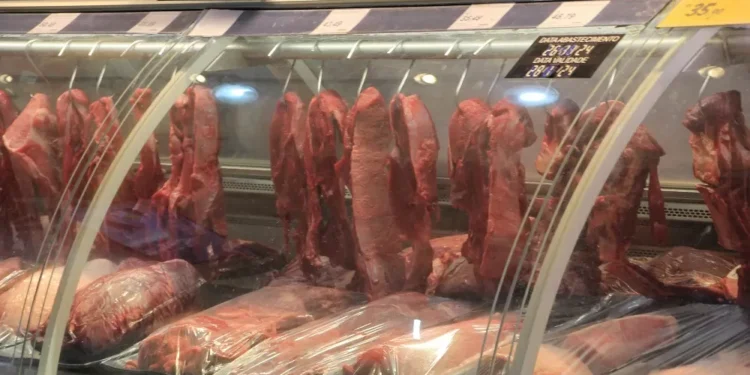Exportadoras de carne apoiam diálogo com EUA após tarifaço de Trump, diz Abiec