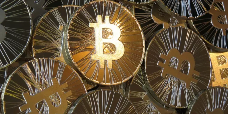 Ciberataques geram perdas de fundos em utilizadores de criptomoedas