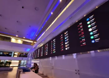 Ibovespa registra máxima histórica pelo segundo dia seguido; dólar fecha a R$ 5,42