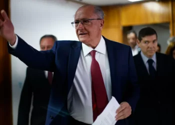 Após reunião, Alckmin afirma que big techs defenderam ‘Pix para todos’