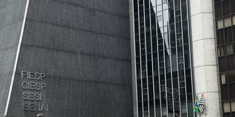 Apesar do impacto negativo das tarifas, soberania nacional é inegociável, afirma Fiesp