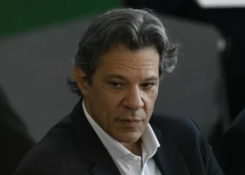 Fernando Haddad afirma que ‘Brasil tem adotado postura correta’ em relação ao tarifaço