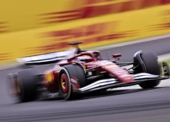 Leclerc perdeu 1,4 segundos por volta no GP Hungria com um misterioso problema no chassis