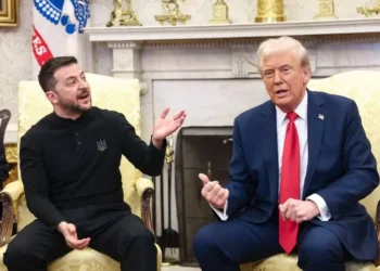 Preços do petróleo sobem antes de Trump receber Zelensky e líderes europeus