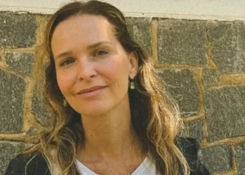 Fernanda Rodrigues diz que câncer de pele voltou e faz alerta para seguidores