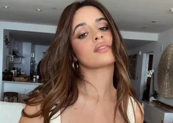Camila Cabello se manifesta após retorno do Fifth Harmony