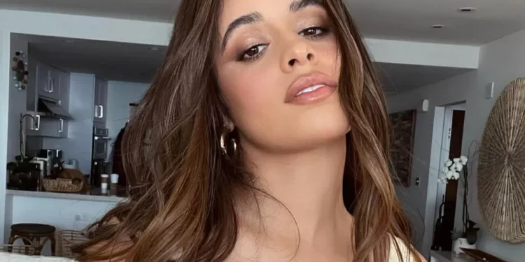 Camila Cabello se manifesta após retorno do Fifth Harmony
