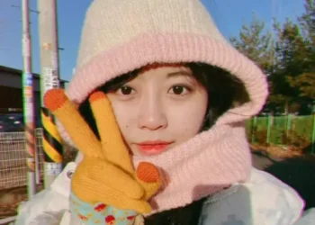 Escritora sul-coreana Baek Se Hee morre aos 35 anos