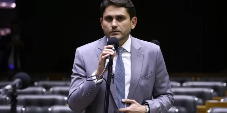 Cortes de gastos entram no projeto do REARP, que deve ser votado ainda esta semana