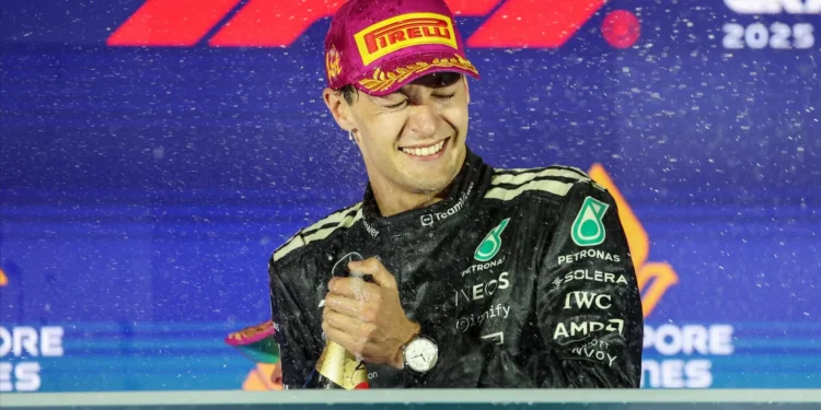 George Russell vence F1 em Singapura. Norris reduz diferença para Piastri na luta pelo título