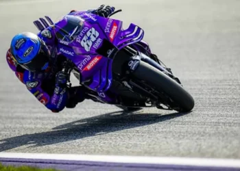 Miguel Oliveira cai na Malásia e termina em 19.º