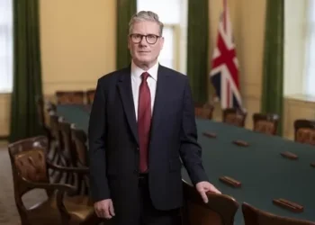 Revolução Digital no Reino Unido: O Sistema de Identificação Digital Obrigatória