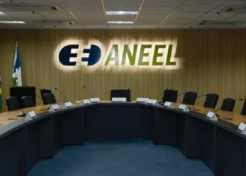 Aneel aprova consulta para regulamentar lei da nova tarifa social de energia elétrica