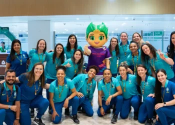 Seleção desembarca nas Filipinas para disputa do Mundial de futsal