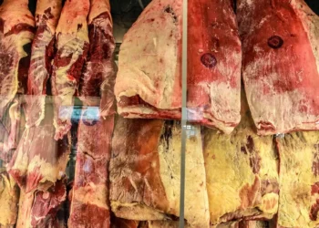 Associações industriais comemoram revogação do tarifaço