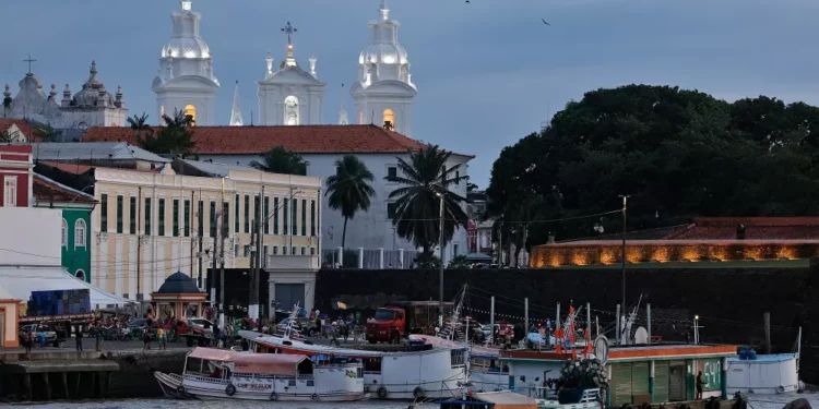 Belém: Passagem aérea tem alta e hospedagem dispara durante a COP30