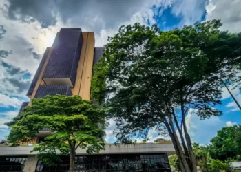 Déficit do setor externo soma US$ 5 bilhões em outubro, revela BC