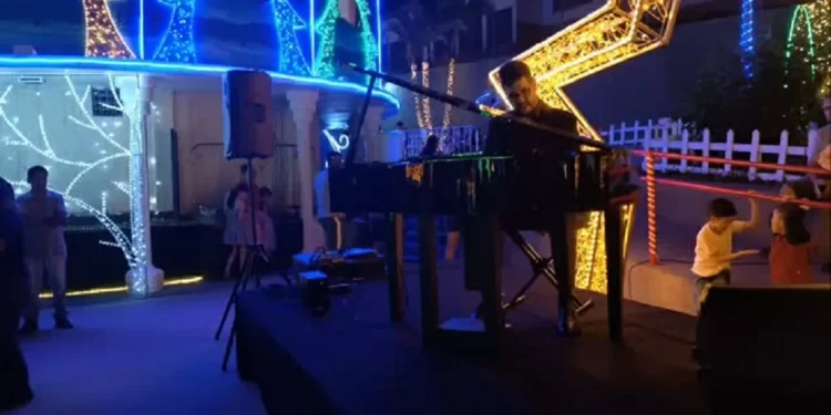 Projeto do pianista André Molinero leva o piano para ‘lugares onde ele nunca ia chegar’