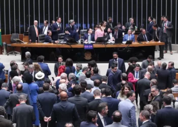 Câmara aprova redação final de projeto que regulamenta reforma tributária