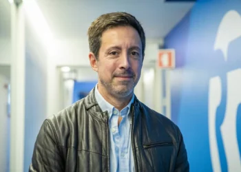 Esteve 25 anos na Fórmula 1, escolhe Senna como o maior da história e explica o que vem aí