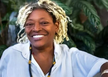 Mart´nália tem celular e figurino roubados antes de show de réveillon