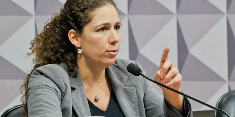 Para ministra, PEC da reforma administrativa ainda não tem maturidade para ser votada