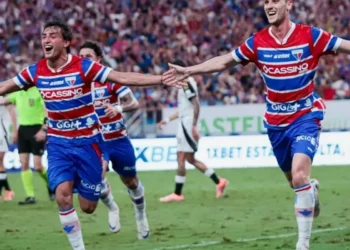 Fortaleza bate Atlético-MG e fica perto de sair do Z4 do Brasileirão