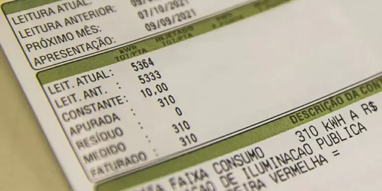 Conta de luz mais barata: Aneel anuncia bandeira verde para janeiro