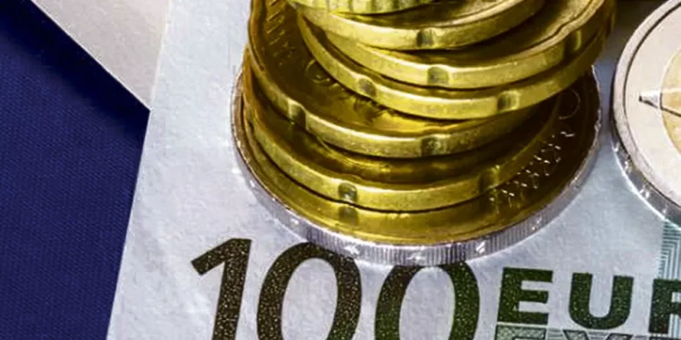 Euro supera a fasquia dos 1,19 dólares e toca máximo de 2021