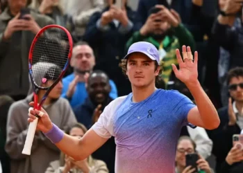 João Fonseca desiste de ATP 250 de Brisbante devido à lesão na lombar