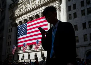 Wall Street em queda no início da sessão