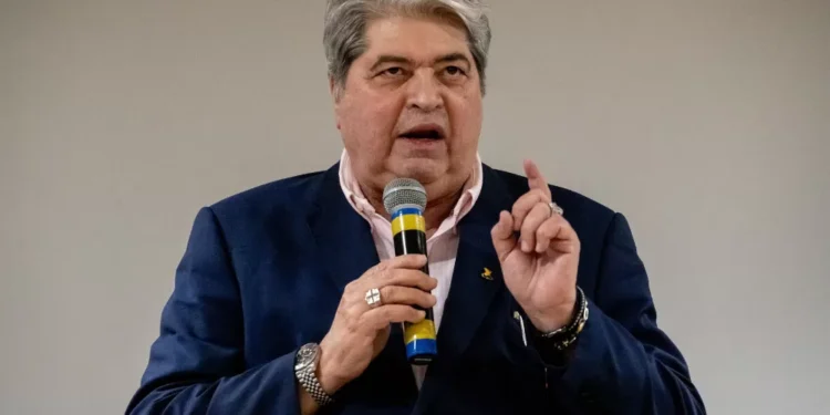 Datena confirma saída da RedeTV! ao vivo: ‘Estou cansado de fazer o programa’