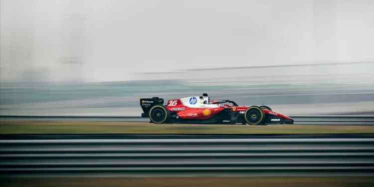 Sem Williams e às escondidas, F1 começa testes de pré-temporada em Barcelona