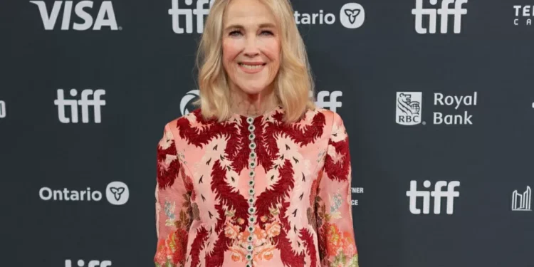 Morre aos 71 anos Catherine O’Hara, atriz de ‘Esqueceram de Mim’