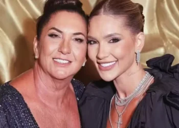 Mãe da influenciadora Virgínia é hospitalizada após acidente de carro