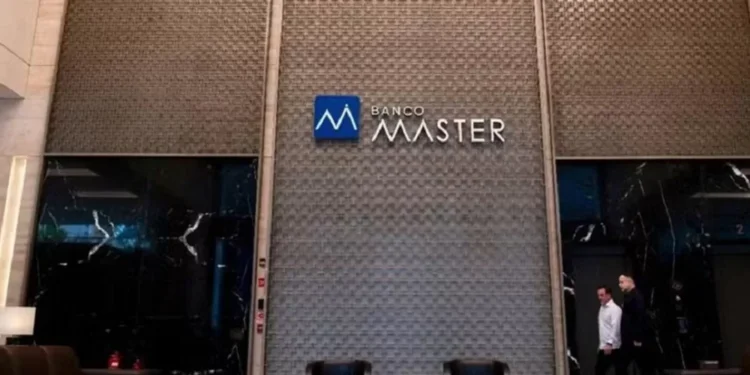 Renan Calheiros se reunirá com Galípolo hoje para tratar sobre Master