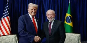 Brasil deve continuar dialogando mesmo após Trump anunciar tarifa de 15%