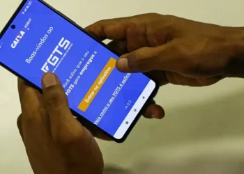 Governo libera mais R$ 3,9 bi para pagar saque-aniversário do FGTS